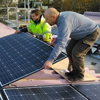 Energia: Arera azzera oneri generali anche per medie e grandi imprese