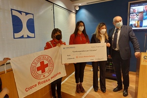 Ucraina, Gardini consegna prima tranche di aiuti alla Croce Rossa