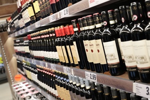 Etichetta vino, Alleanza Cooperative: legge irlandese lede i principi del mercato unico