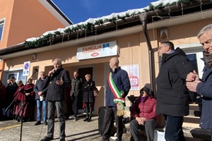 A Luserna il benvenuto al punto vendita della Famiglia Cooperativa Vattaro e Altipiani
