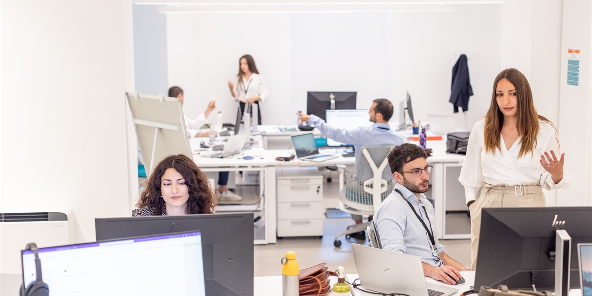 Lavoro: +395mila occupati sull'anno