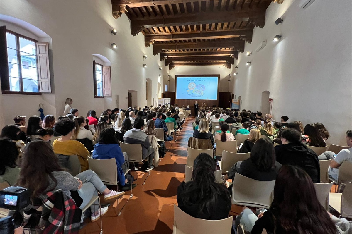 Toscana: dalle lezioni di yoga al parrucchiere per disabili, le imprese cooperative ideate dai ragazzi