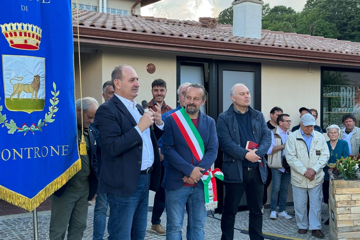 Abruzzo: a Scontrone nasce il bar di comunità,  con spazi per cultura e  coworking