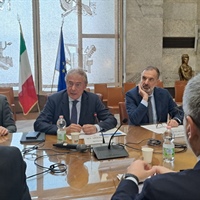 Riforme: Gardini, bene nuove regole su vigilanza, falsa cooperazione cancro da sconfiggere