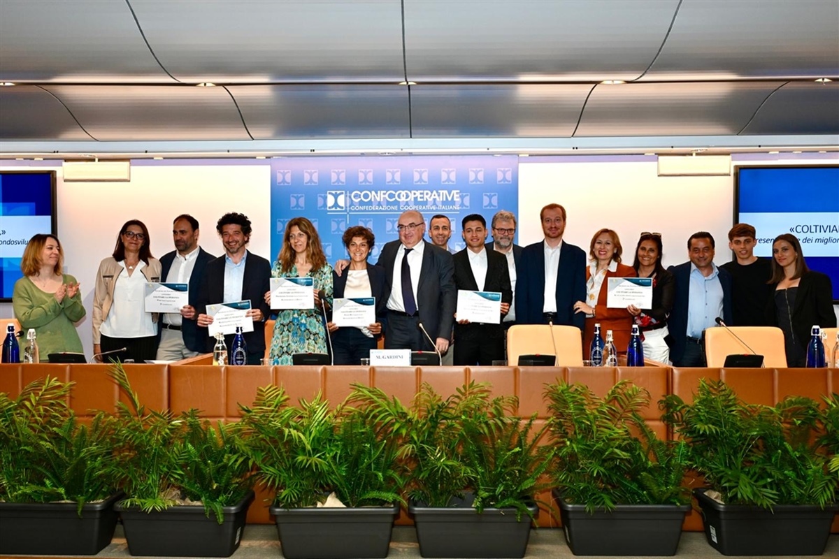 80 anni di Confcooperative, dalla ricostituzione creati 6 milioni di posti di lavoro