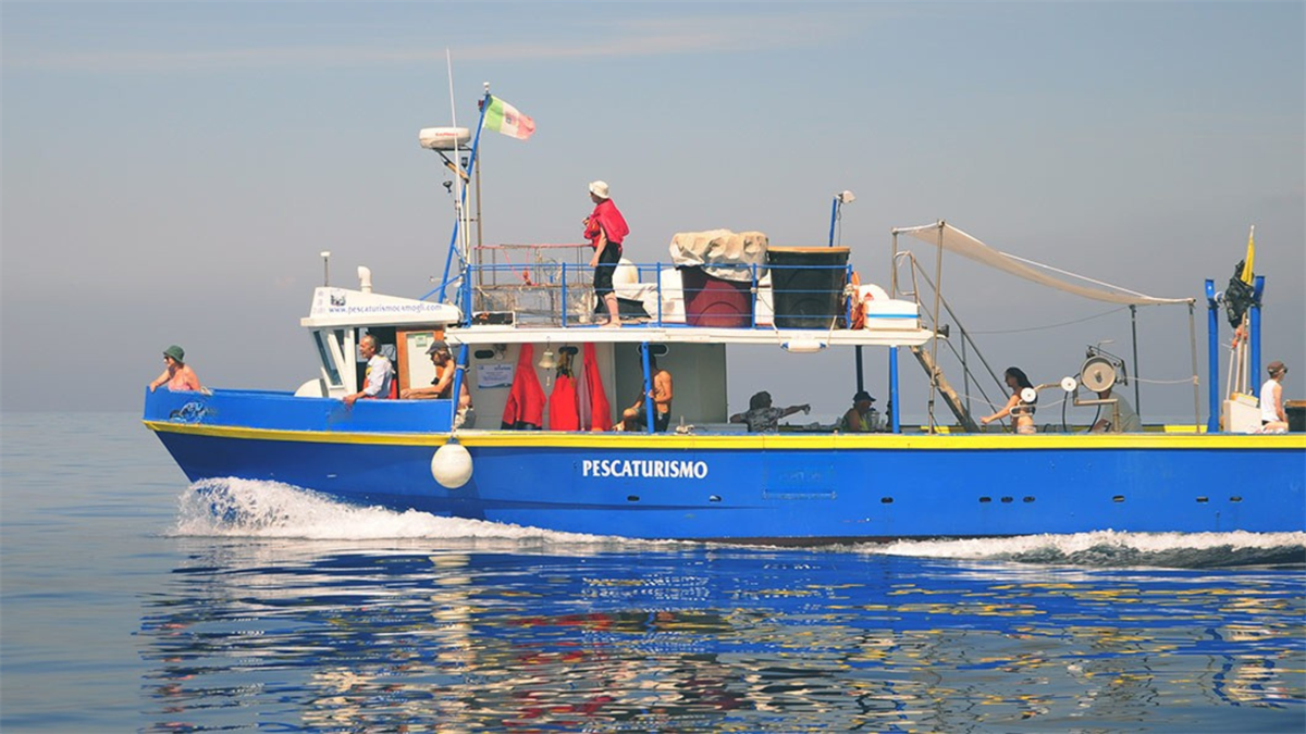 Turismo, Fedagripesca Toscana: “Il pescaturismo rilancia i borghi del mare, ma servono meno burocrazia e più investimenti”
