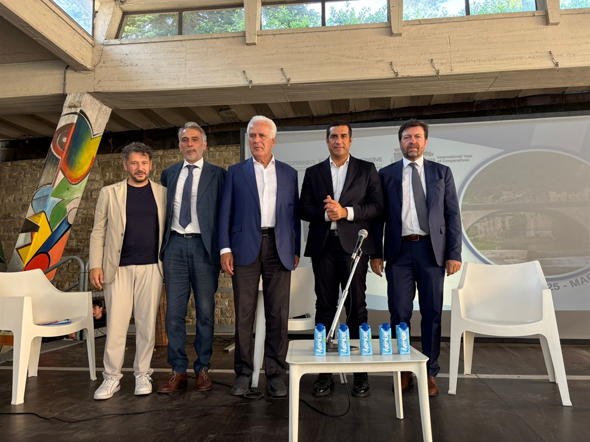 Aree interne, “Il modello dei negozi di comunità per garantire servizi e futuro ai territori"