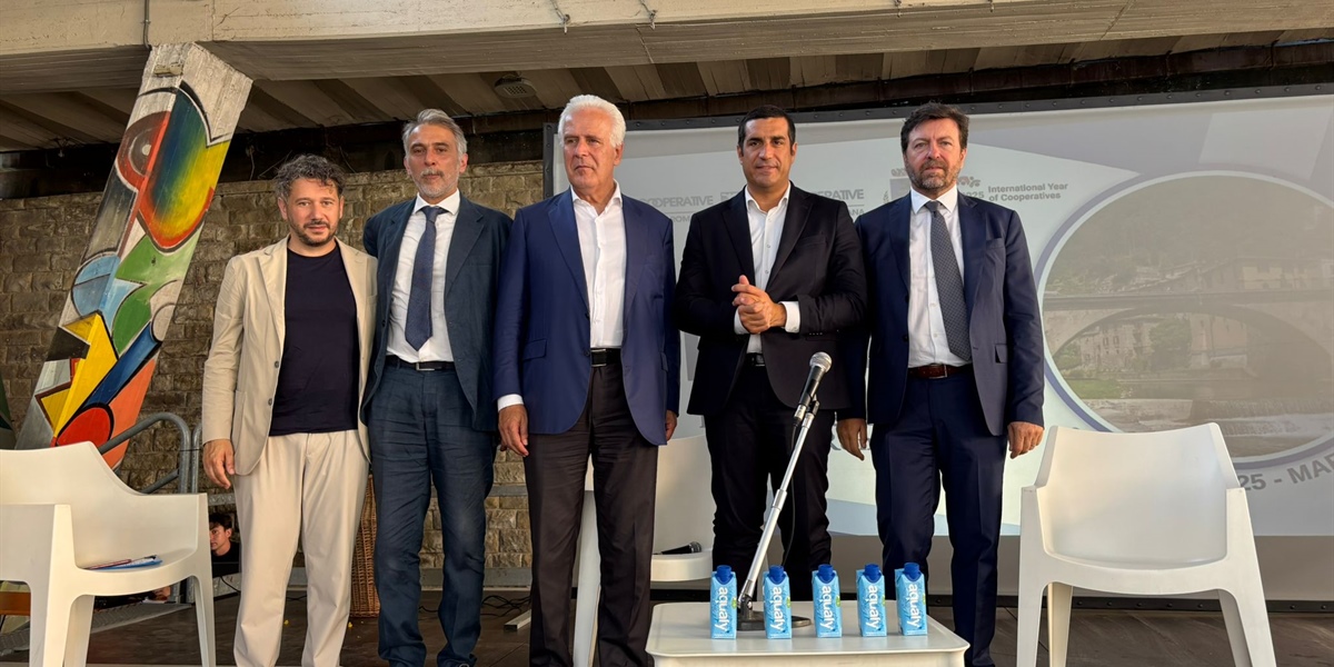 Aree interne, “Il modello dei negozi di comunità per garantire servizi e futuro ai territori"