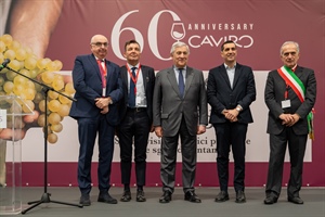 Caviro compie 60 anni: la più grande cantina d’Italia celebra a Forlì tra sostenibilità, export e rilancio di Tavernello