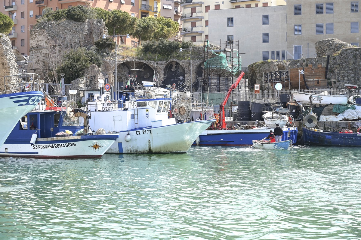 Covid: Alleanza Cooperative, bene risorse per la pesca, necessario che arrivino in fretta agli operatori