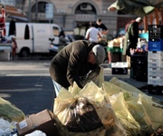 Covid: Istat, nel 2020 più povere 1 famiglie su 3