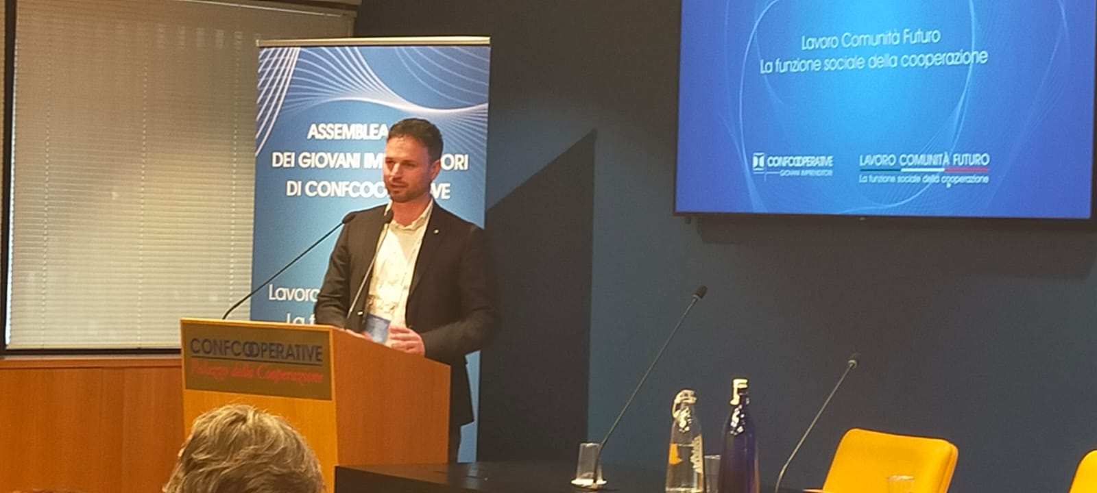 Andrea Sangiorgi alla guida dei giovani di Confcooperative
