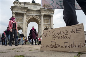 Alleanza, La Commissione Parità con le donne turche