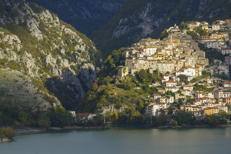 Cooperative di comunità, Abruzzo da record