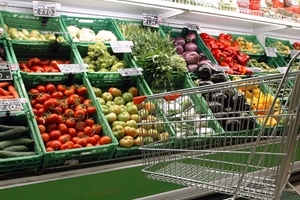 Commercio: vendite al dettaglio -3%. Acquisti online +38,4% su anno